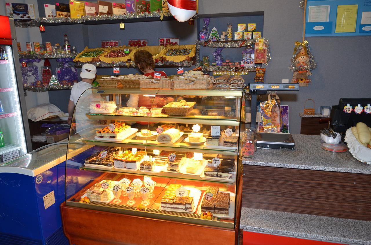 Hotel Serpanok Tyachiv Luaran gambar